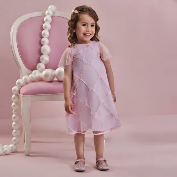 Vestido em Tule com Laços